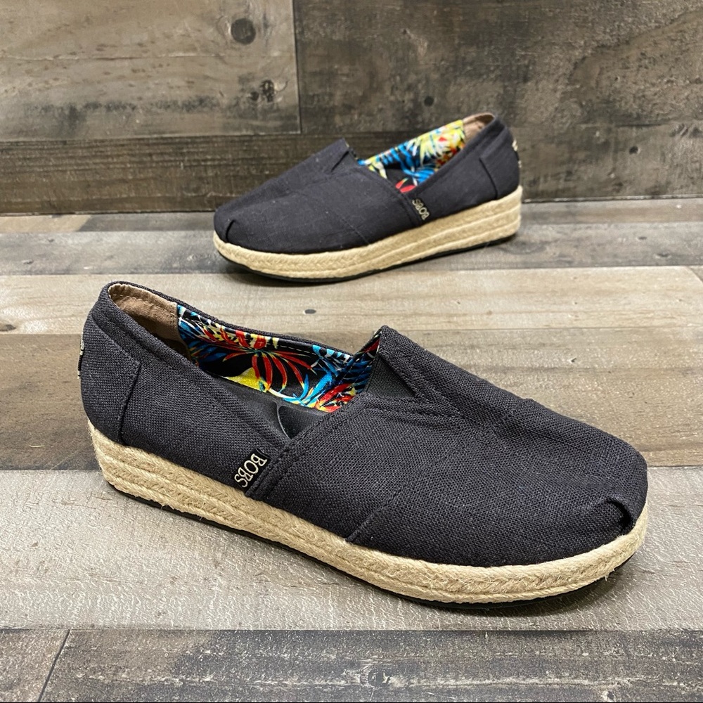 Bobs From Skechers Memory Foam Womens Slip On 7.5 - image 1